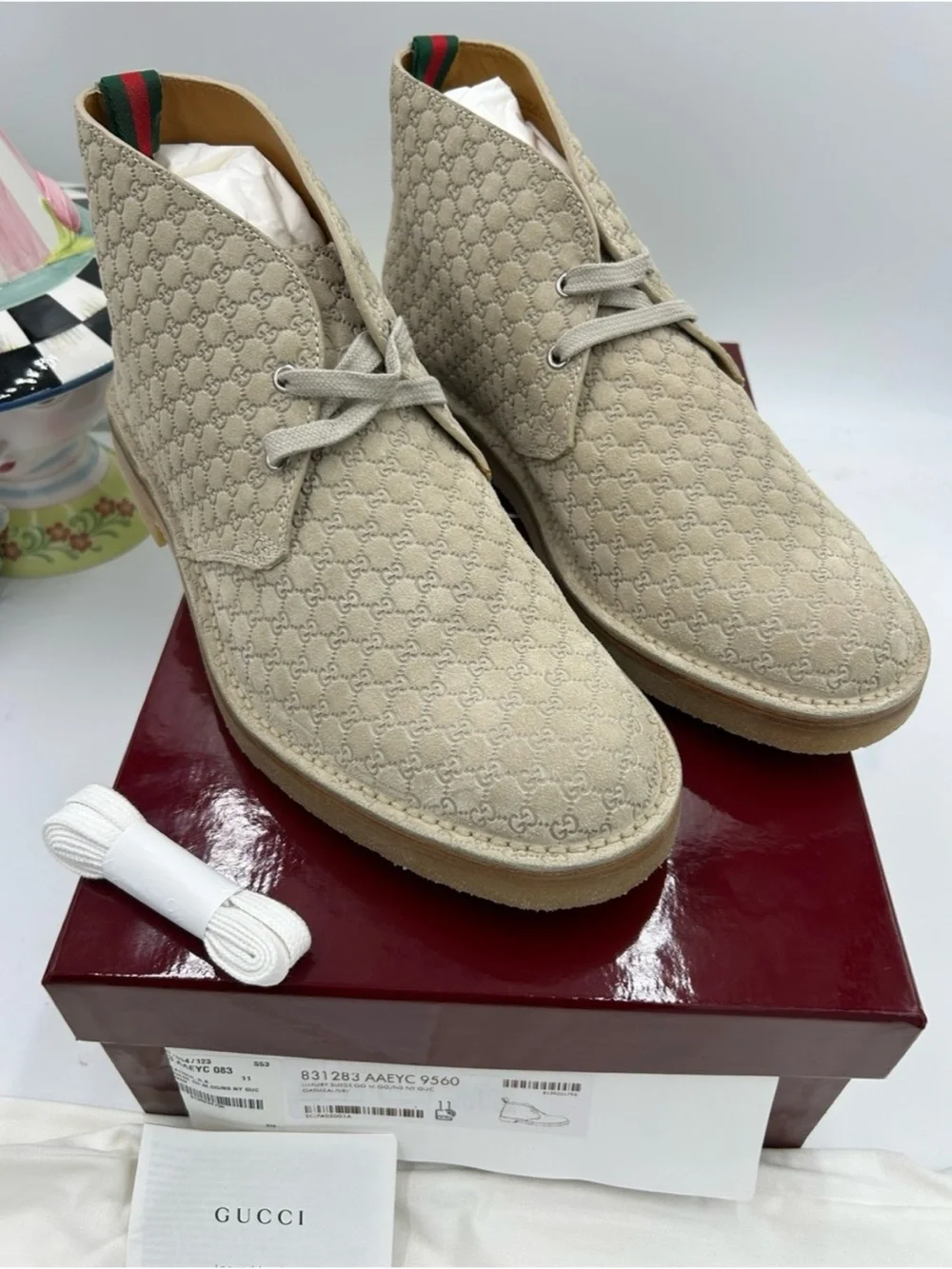 Men's Gucci suede GG embossed desert boots in oatmeal size 11 made in Italy